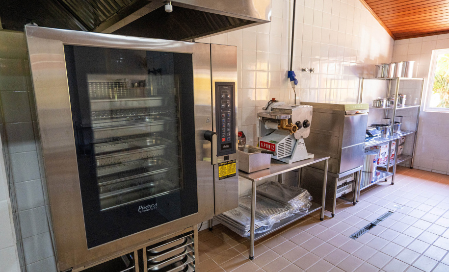 ESCOLA ILHA DAS COBRAS