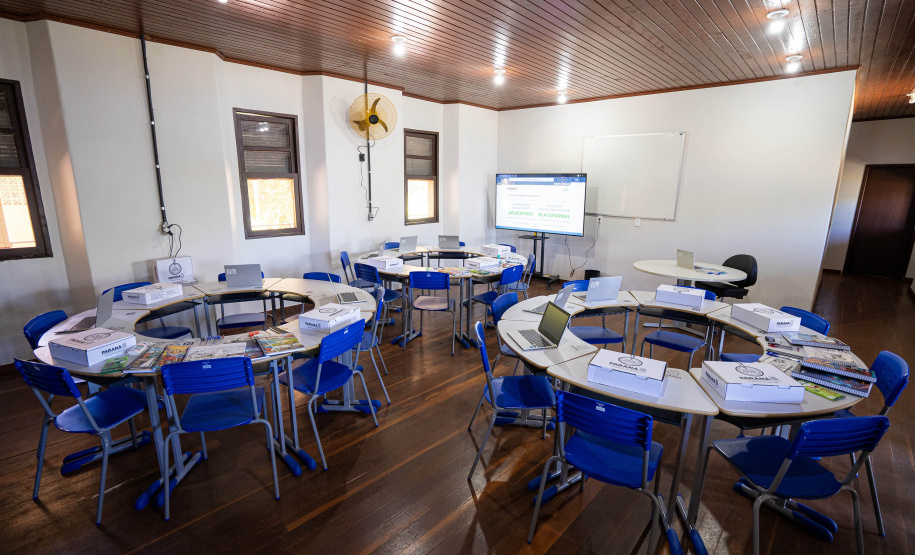 ESCOLA ILHA DAS COBRAS