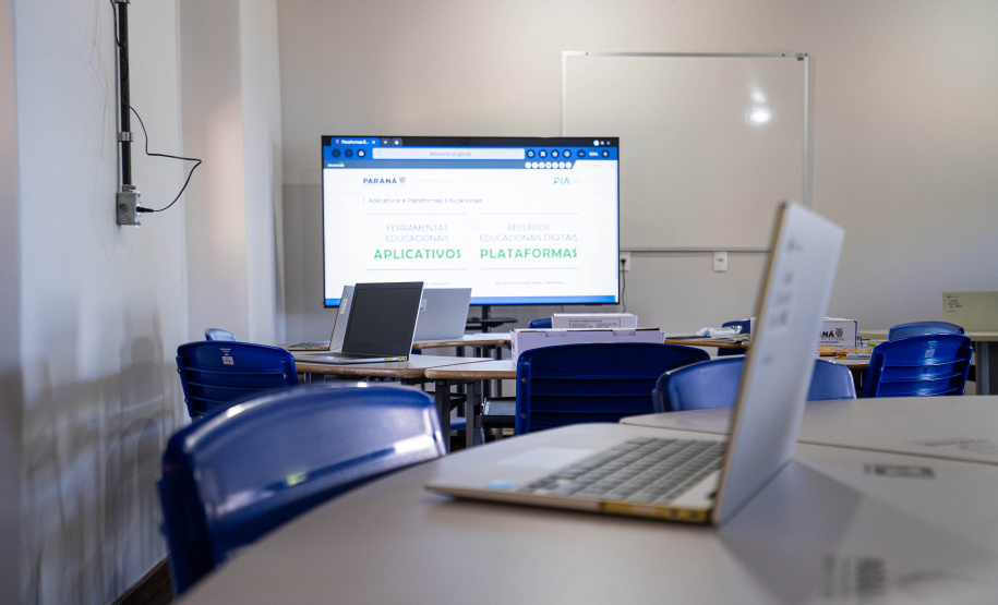 ESCOLA ILHA DAS COBRAS