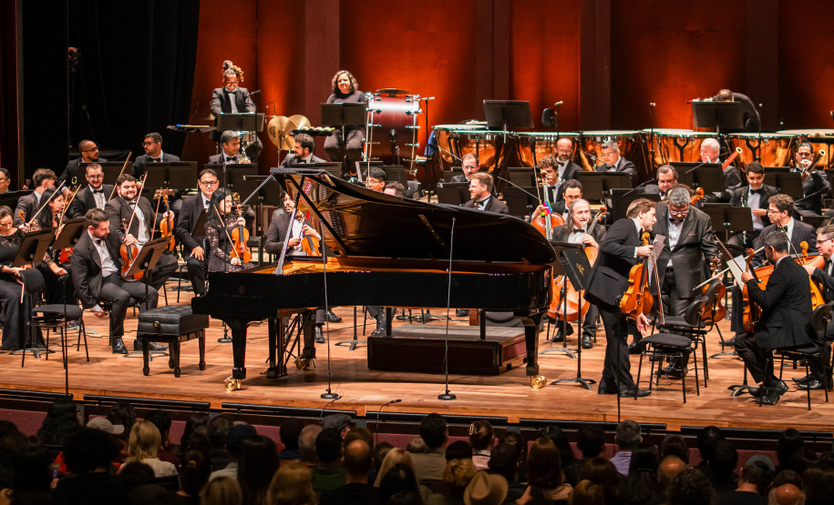 TEATRO GUAÍRA - Com novo piano e solista internacional, Orquestra Sinfônica do Paraná abre temporada 2026 no Guairão