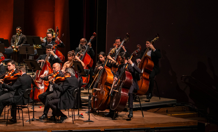 TEATRO GUAÍRA - Com novo piano e solista internacional, Orquestra Sinfônica do Paraná abre temporada 2026 no Guairão