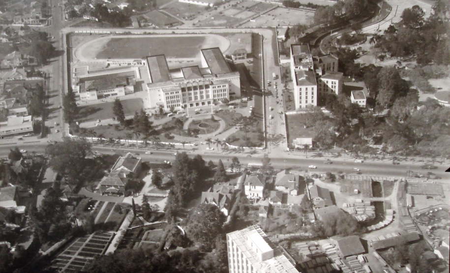 Colégio Estadual do Paraná celebra 180 anos de tradição e impacto na educação do Estado