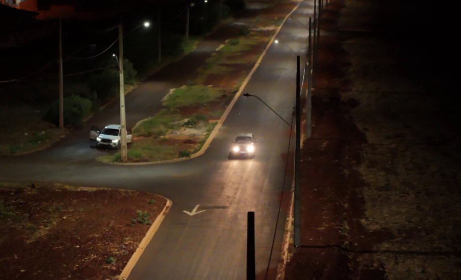 SECID - Iluminação de LED chega a 75% do Paraná com investimentos do Governo do Estado