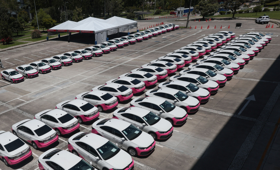 SEMIPI: Paraná destina mais 30 carros para fortalecer políticas voltadas às mulheres