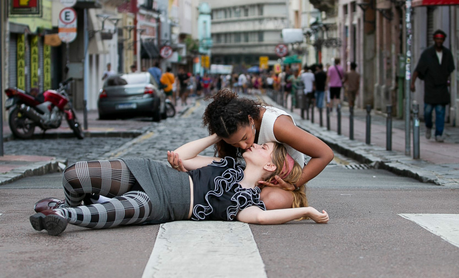 CCTG - Beijo e asfalto