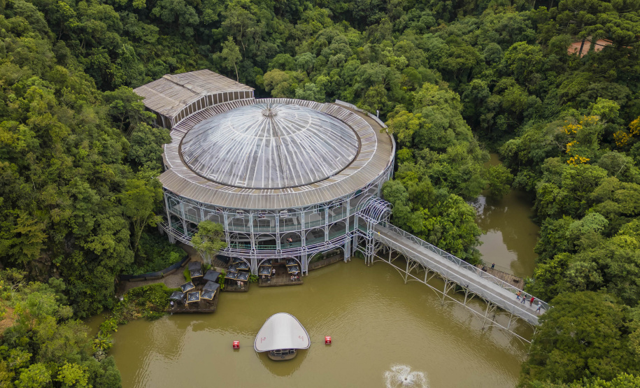 SETU - Mais de 303,9 mil turistas vindos de outros países já visitaram o Paraná em 2026