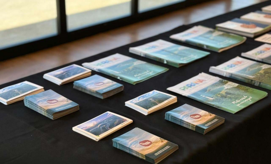 Viaje Paraná segue promovendo turismo estadual no mercado e capacita quase 100 agentes nesta terça