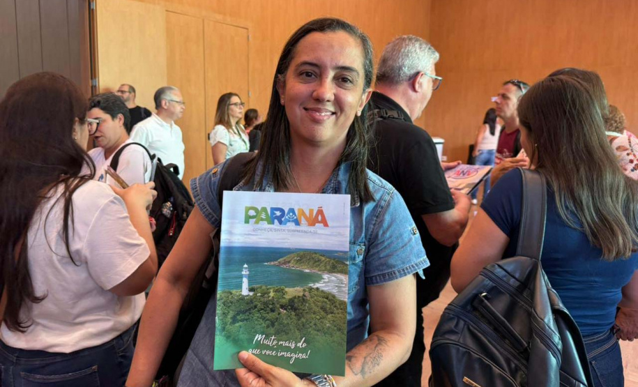 Viaje Paraná segue promovendo turismo estadual no mercado e capacita quase 100 agentes nesta terça