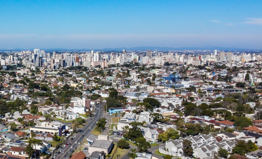 TEMPERATURAS FICAM DENTRO DA MÉDIA E CHUVA FOI IRREGULAR EM FEVEREIRO, AFIRMA SIMEPAR