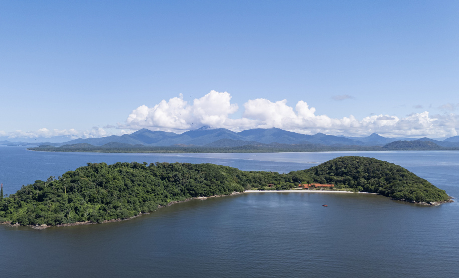 ESCOLA ILHA DAS COBRAS