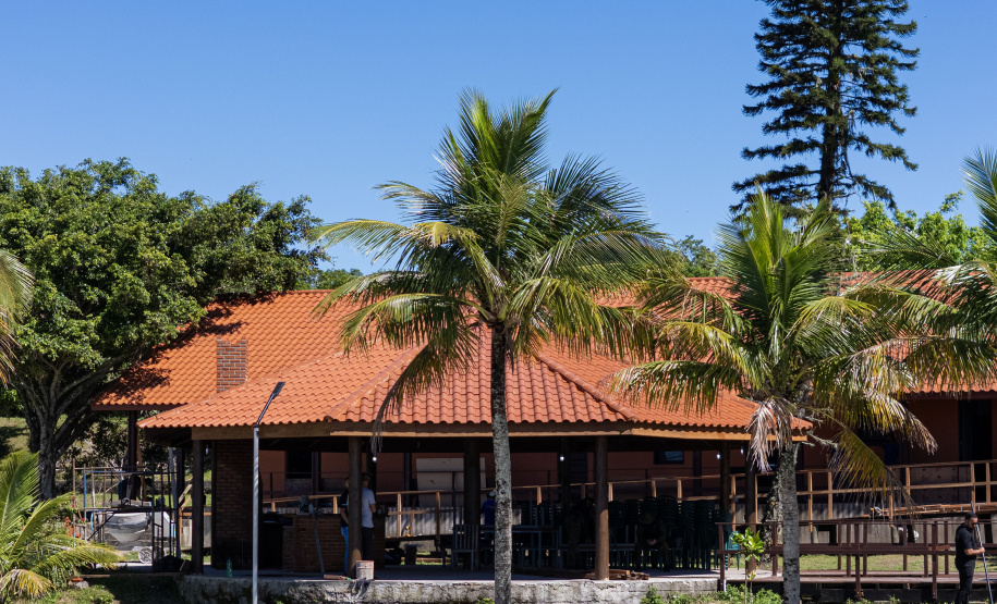 ESCOLA ILHA DAS COBRAS