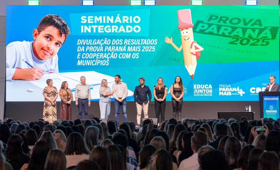 Com avanços em todas as etapas de ensino, Estado divulga resultados da Prova Paraná Mais 2025 aos municípios