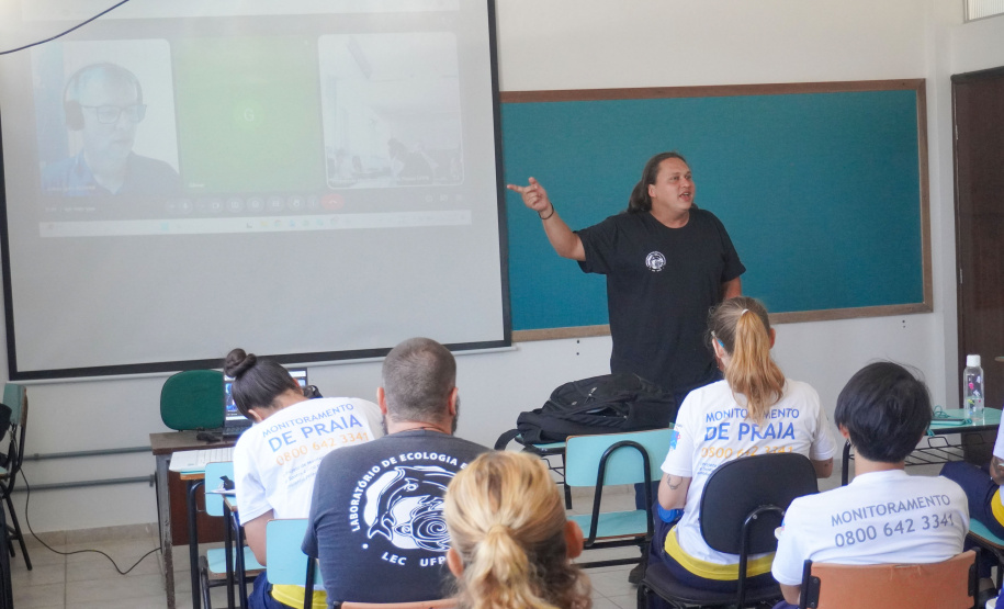 Adapar inicia operação de combate à influenza aviária no Litoral do Estado