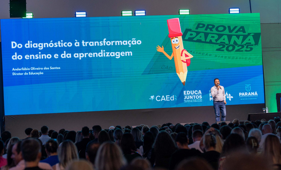 Com avanços em todas as etapas de ensino, Estado divulga resultados da Prova Paraná Mais 2025 aos municípios