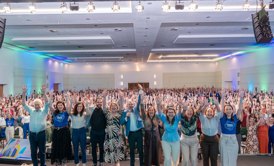 Com avanços em todas as etapas de ensino, Estado divulga resultados da Prova Paraná Mais 2025 aos municípios