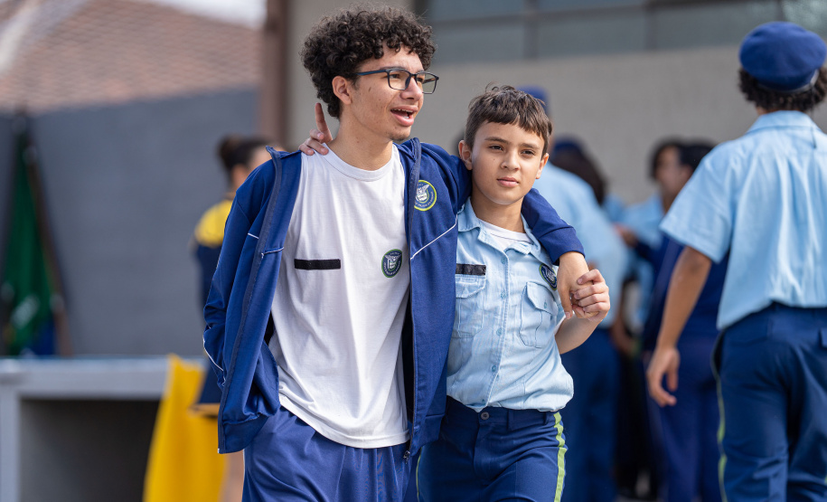 SEED - Formação de monitores fortalece modelo dos colégios cívico-militares no Paraná