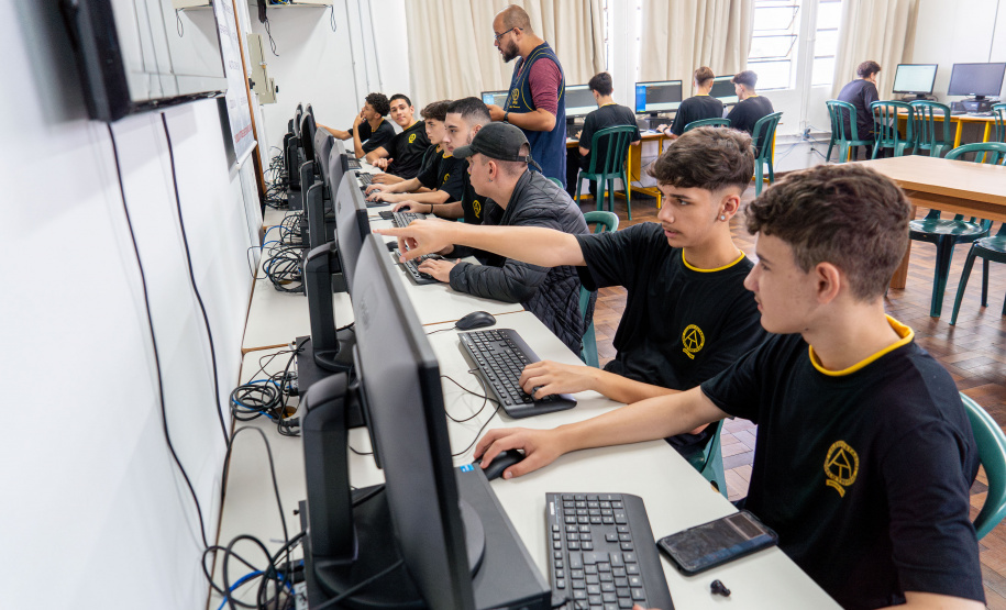 Dia internacional: Estado investe em ferramentas e programas para reforçar ensino da Matemática