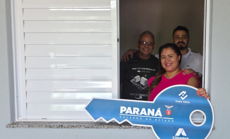 COHAPAR - Entrega Resid CCM 01 em Floresta