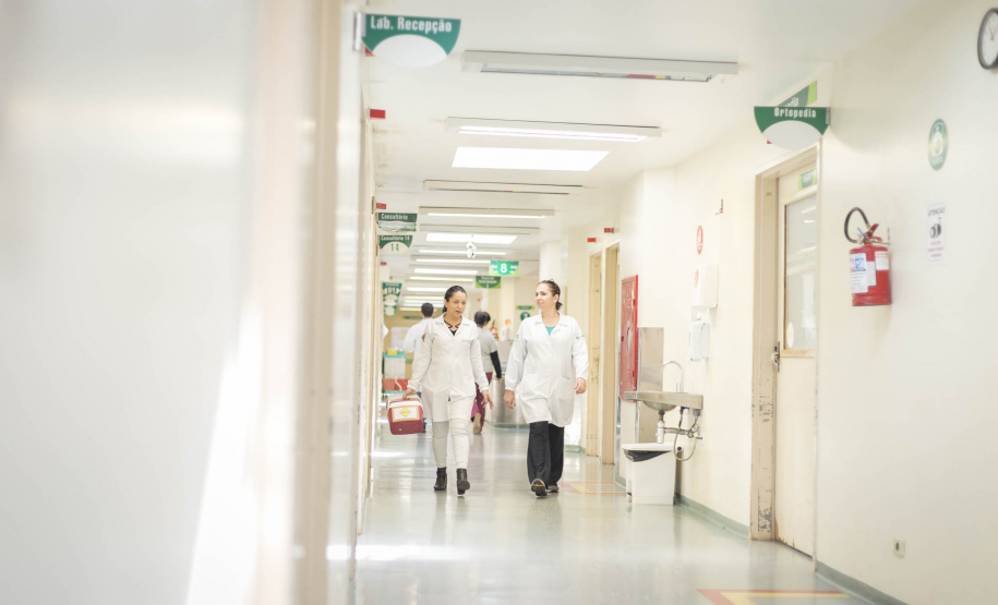 SESA - Referência 100% SUS para o Noroeste, Hospital da UEM alcança 60 mil atendimentos em 2025