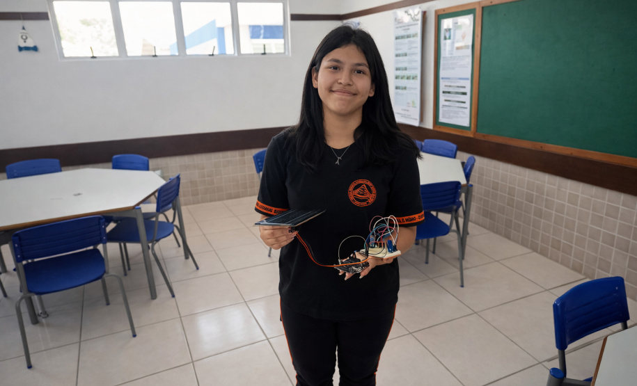 Rede de Clubes de Ciência fortalece protagonismo de meninas na pesquisa escolar