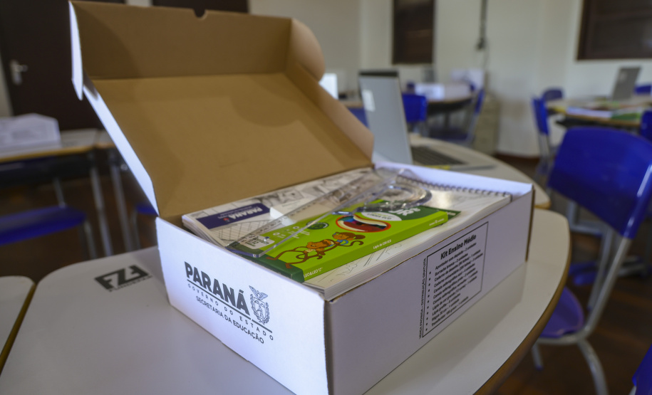 ESCOLA ILHA DAS COBRAS