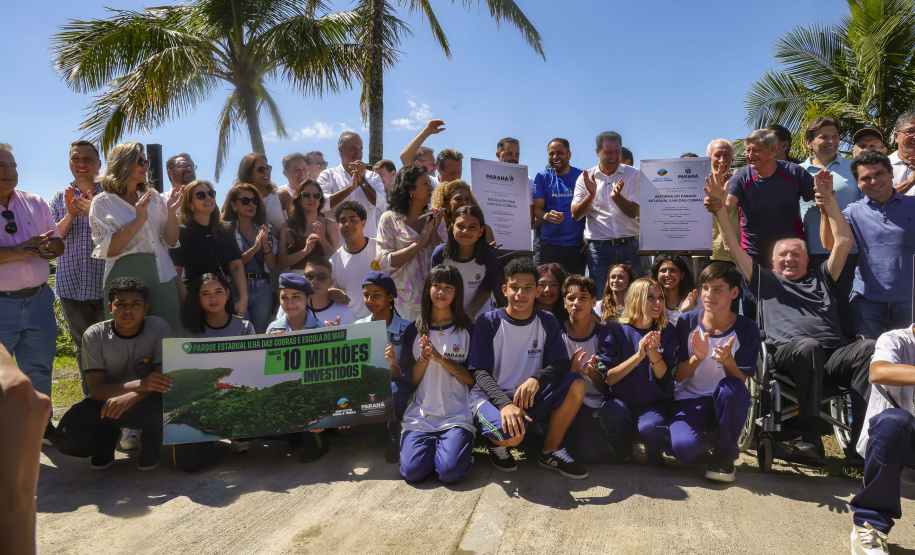 ESCOLA ILHA DAS COBRAS