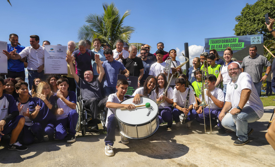 ESCOLA ILHA DAS COBRAS