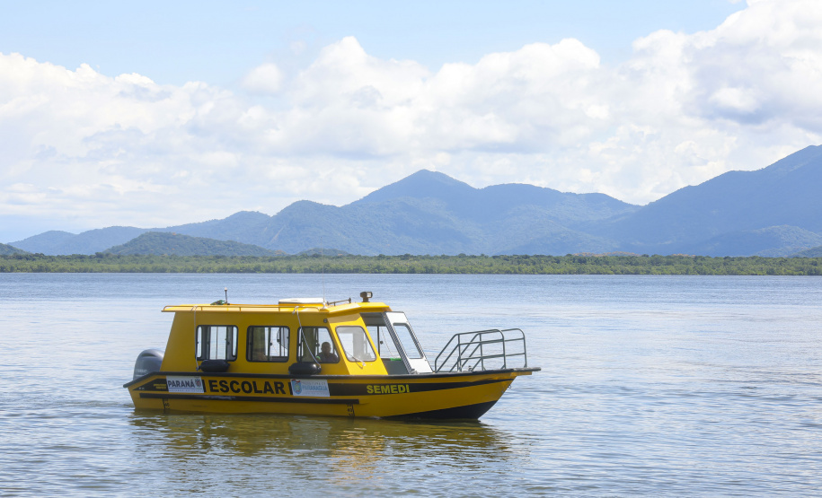 ESCOLA ILHA DAS COBRAS