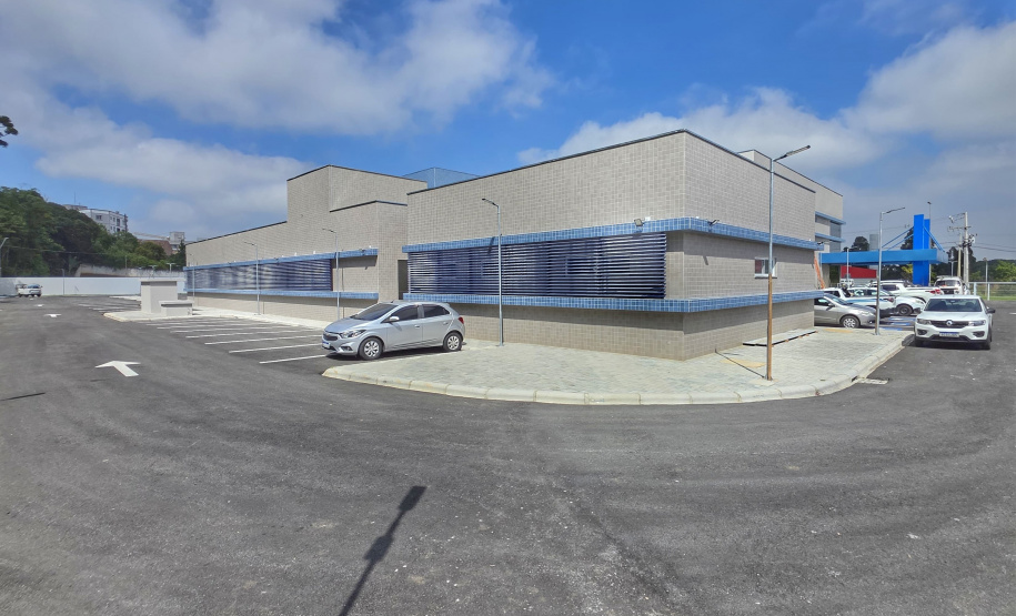 Novo AME de São José dos Pinhais entra na fase final para inauguração