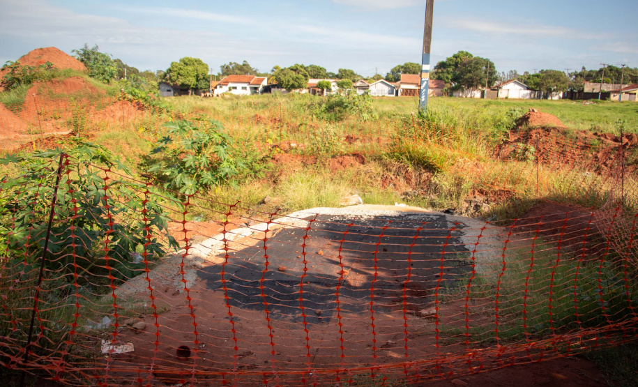 Em Loanda, obra para conter maior erosão urbana do Paraná atinge 82% de execução