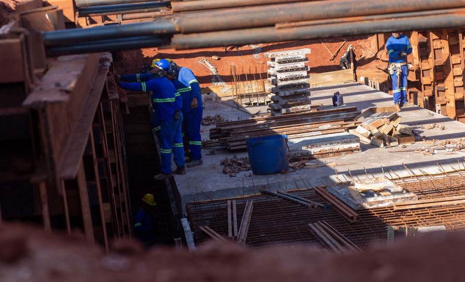 Em Loanda, obra para conter maior erosão urbana do Paraná atinge 82% de execução