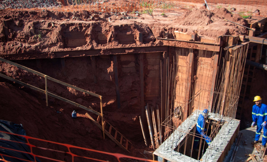 Em Loanda, obra para conter maior erosão urbana do Paraná atinge 82% de execução