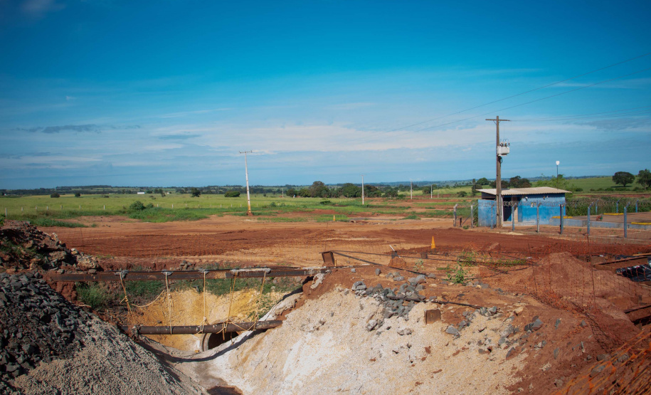 Em Loanda, obra para conter maior erosão urbana do Paraná atinge 82% de execução