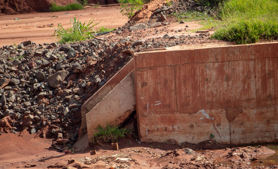 Em Loanda, obra para conter maior erosão urbana do Paraná atinge 82% de execução