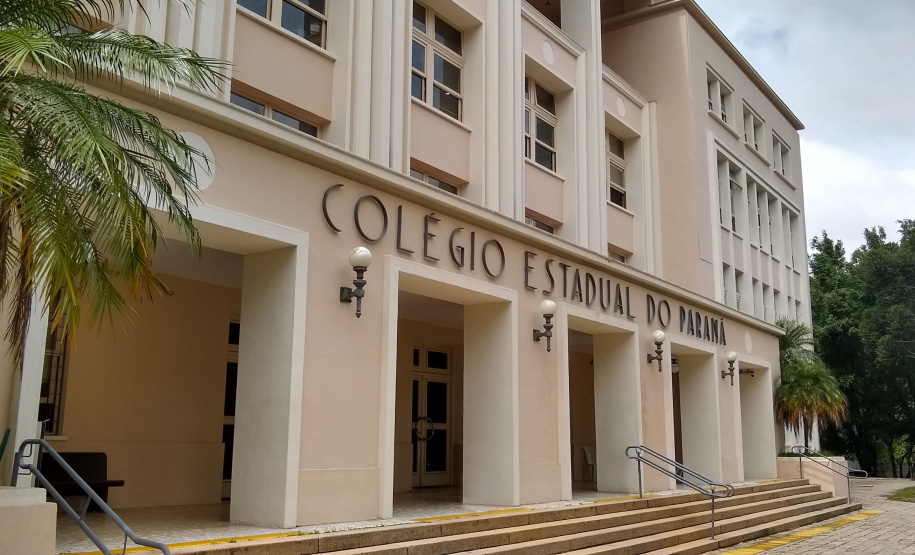 Colégio Estadual do Paraná celebra 180 anos de tradição e impacto na educação do Estado