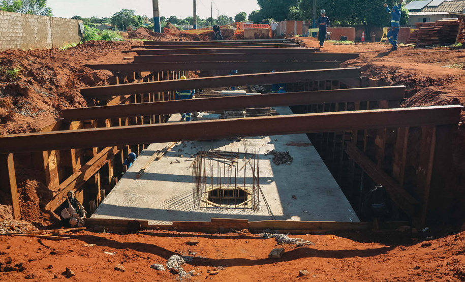 Em Loanda, obra para conter maior erosão urbana do Paraná atinge 82% de execução