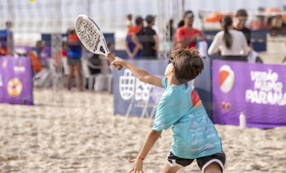 Portuários e atletas disputam FPT Beach Series 1500 em Caiobá