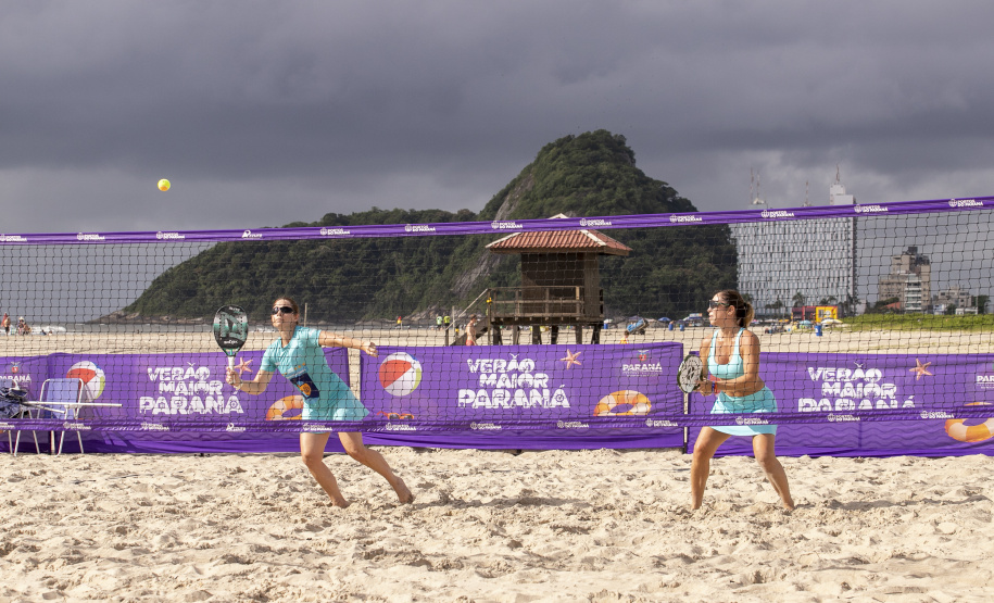 Portuários e atletas disputam FPT Beach Series 1500 em Caiobá