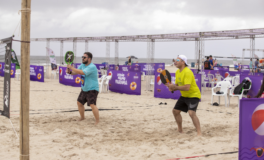 Portuários e atletas disputam FPT Beach Series 1500 em Caiobá
