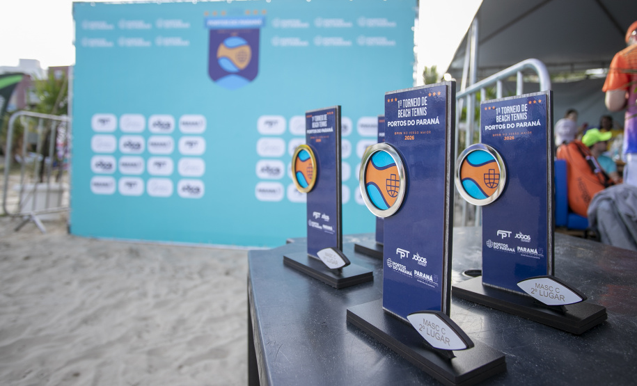 Portuários e atletas disputam FPT Beach Series 1500 em Caiobá