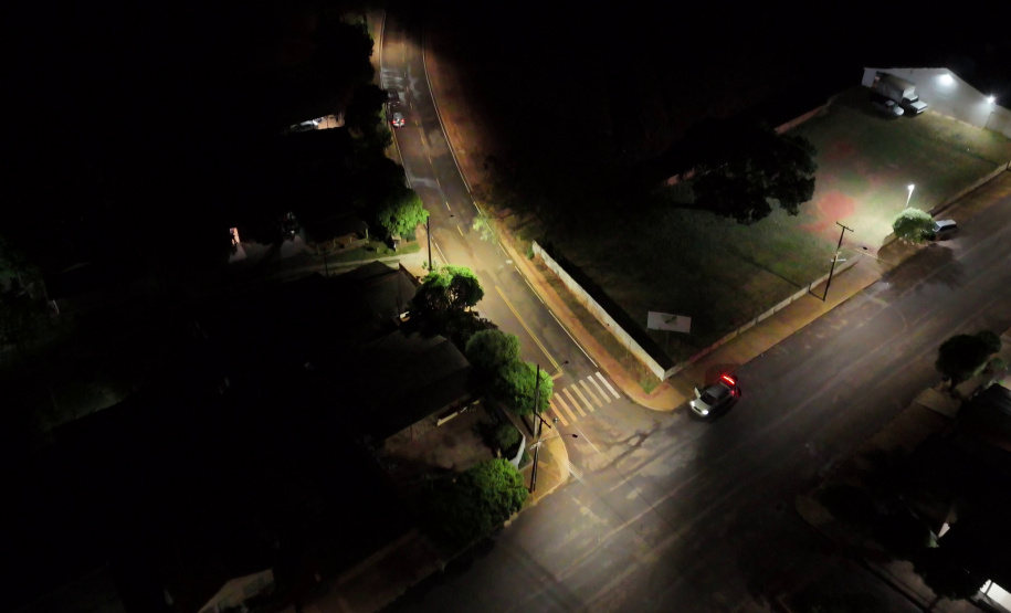 SECID - Iluminação de LED chega a 75% do Paraná com investimentos do Governo do Estado