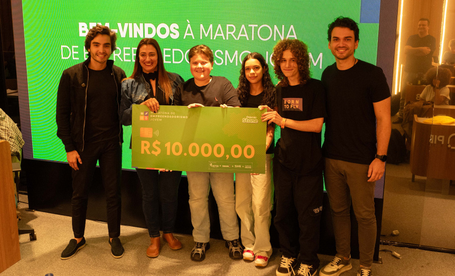 Título: Estudantes de Barbosa Ferraz vencem a Maratona de Empreendedorismo Jovem com proposta de aplicativo anti-bullying