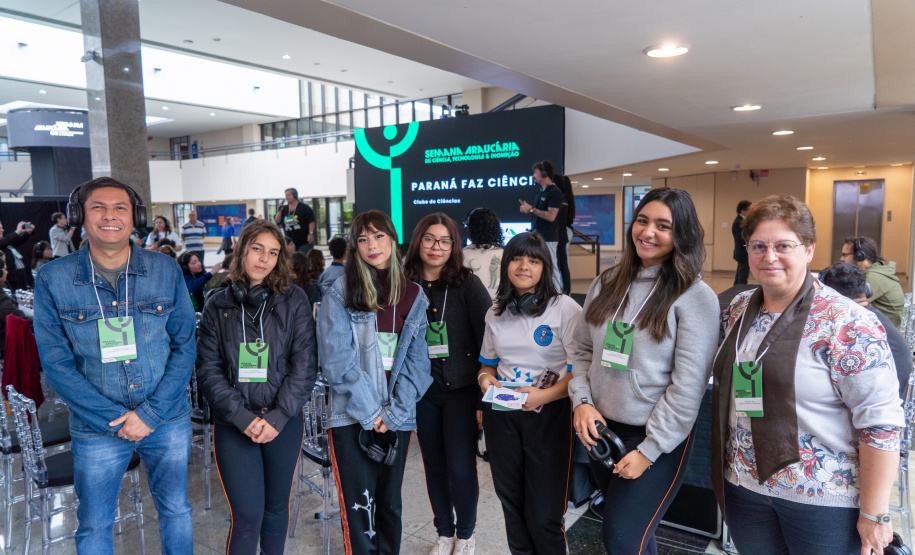 Semana Araucária evidência talentos científicos dos alunos da rede estadual
