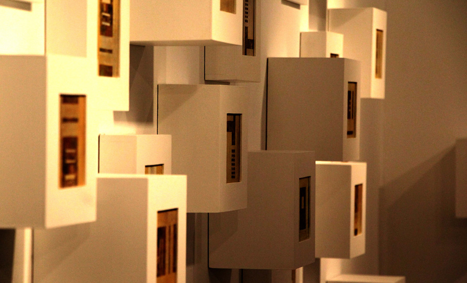 MCAA - Exposição Entre a forma e o tempo