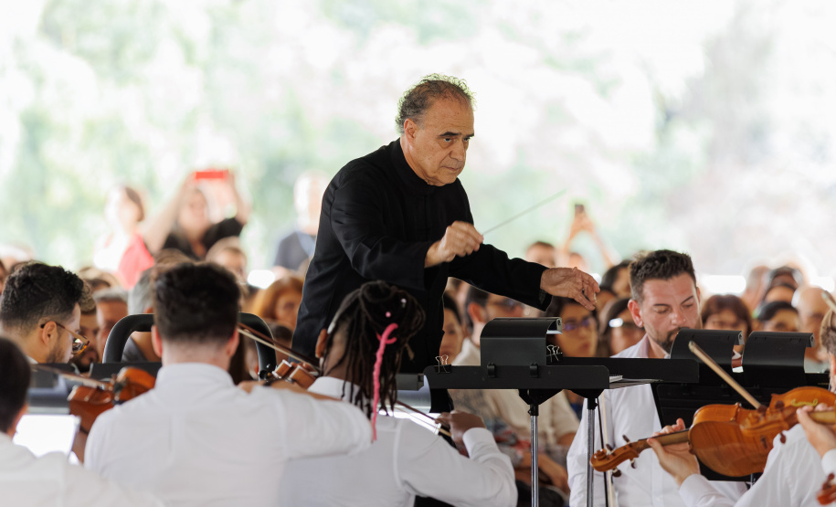 Mil pessoas prestigiam primeiro concerto do ano da OSP no Museu Oscar Niemeyer