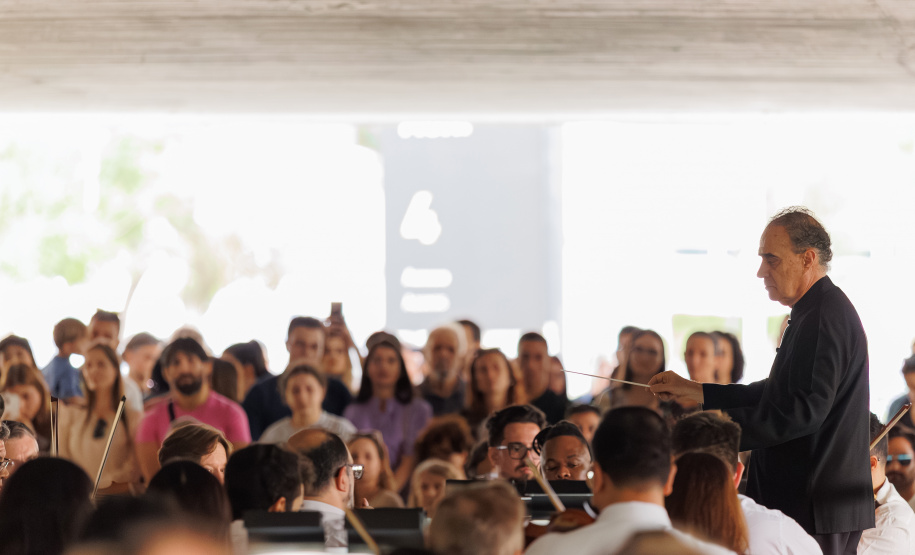 Mil pessoas prestigiam primeiro concerto do ano da OSP no Museu Oscar Niemeyer