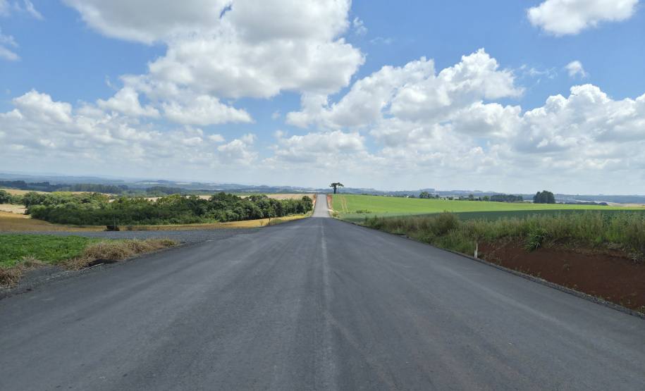 DER PR-990 pavimentação em Rebouças