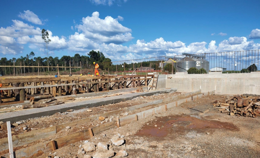 PRC-466 Whitetopping Pitanga a Turvo - Viaduto PR-456