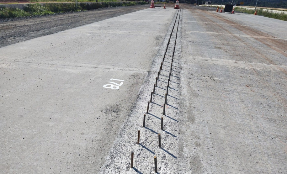 PRC-466 Whitetopping Pitanga a Turvo - Barreiras de concreto