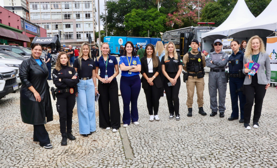Forças de segurança participam do evento Mulheres em Ação em Curitiba